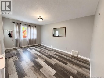 333 Victoria Street Dalhousie New Brunswick photo 5