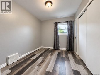 333 Victoria Street Dalhousie New Brunswick photo 7