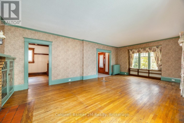 408 SIMCOE STREET N, Oshawa (O'Neill), Ontario, L1G4T6
