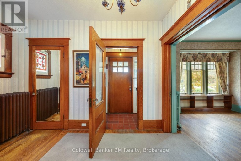 408 SIMCOE STREET N, Oshawa (O'Neill), Ontario, L1G4T6