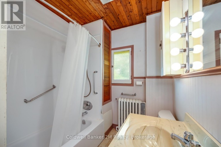 408 SIMCOE STREET N, Oshawa (O'Neill), Ontario, L1G4T6