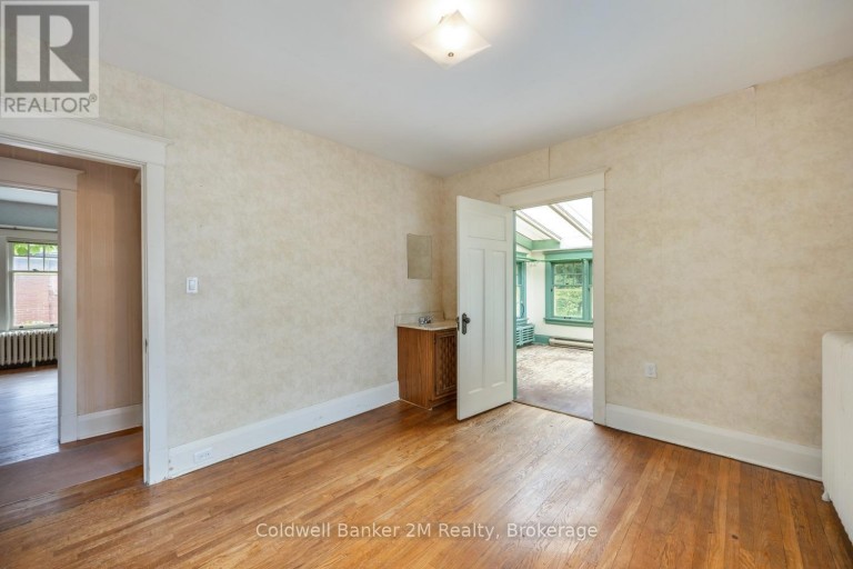 408 SIMCOE STREET N, Oshawa (O'Neill), Ontario, L1G4T6