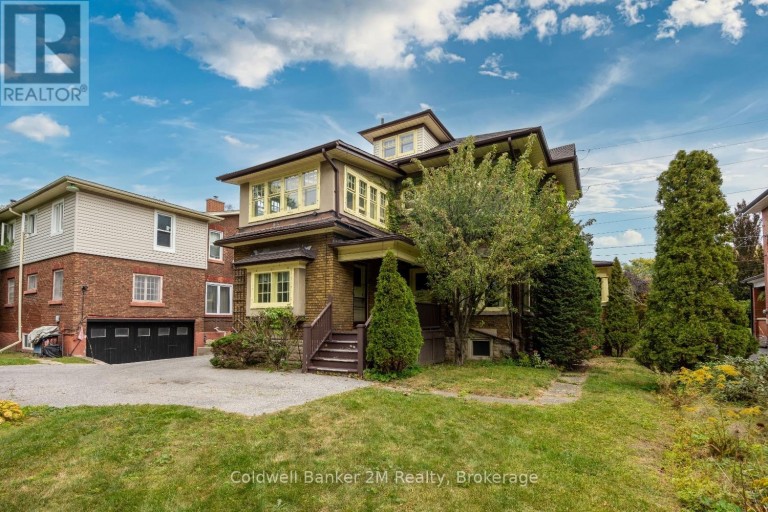 408 SIMCOE STREET N, Oshawa (O'Neill), Ontario, L1G4T6