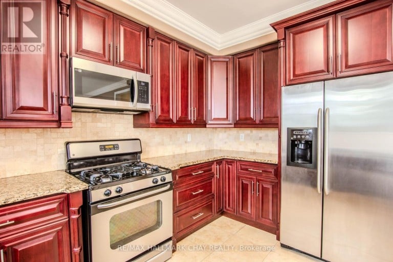 104 SUCCESSION CRESCENT, Barrie (Innis-Shore), Ontario, L4M7G6