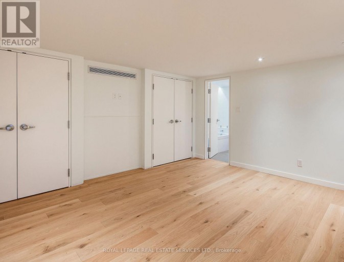 137 HIGH PARK AVENUE, Toronto (High Park North), Ontario, M6P2S3