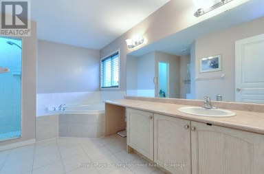 586 OLDMAN ROAD Oshawa (Eastdale) Ontario photo 17