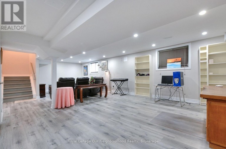 586 OLDMAN ROAD, Oshawa (Eastdale), Ontario, L1K2V9