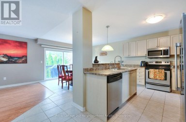 586 OLDMAN ROAD Oshawa (Eastdale) Ontario photo 5