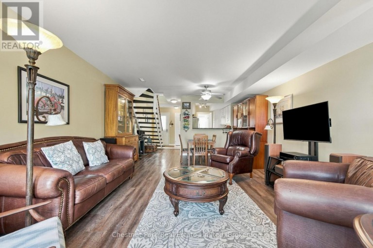 15 - 1 MORTIMER STREET, Prince Edward County (Picton Ward), Ontario, K0K2T0
