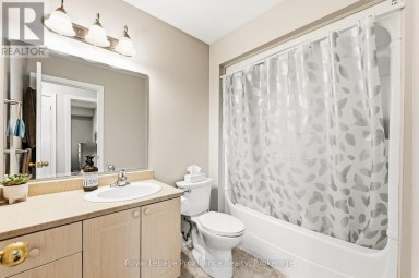 503 - 249 RUTTAN TERRACE Cobourg Ontario photo 19