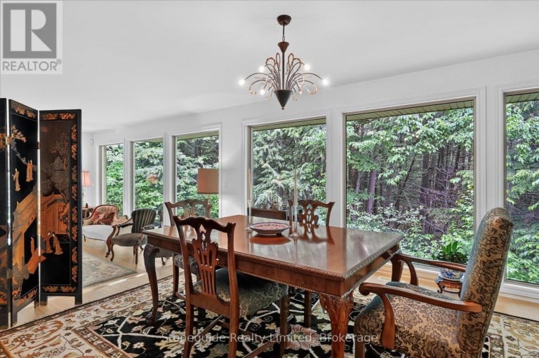 761 CEDARHURST DRIVE, Selwyn, Ontario, K9J0C5