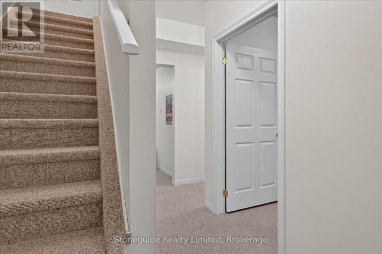 761 CEDARHURST DRIVE, Selwyn, Ontario, K9J0C5
