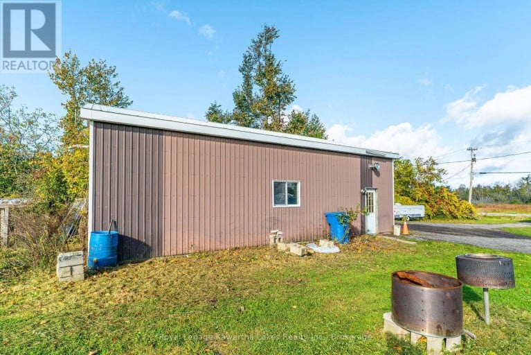 76 LONG BEACH ROAD, Kawartha Lakes (Fenelon), Ontario, K0M1G0