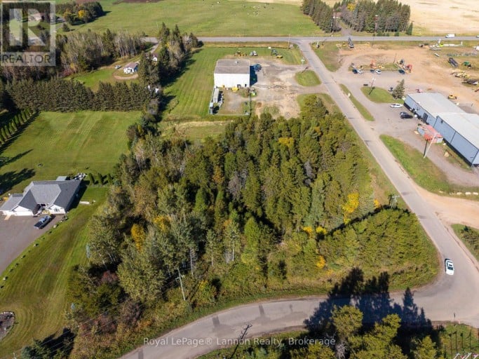 5 HANIAK ROAD, Oliver Paipoonge, Ontario, P7K0P2