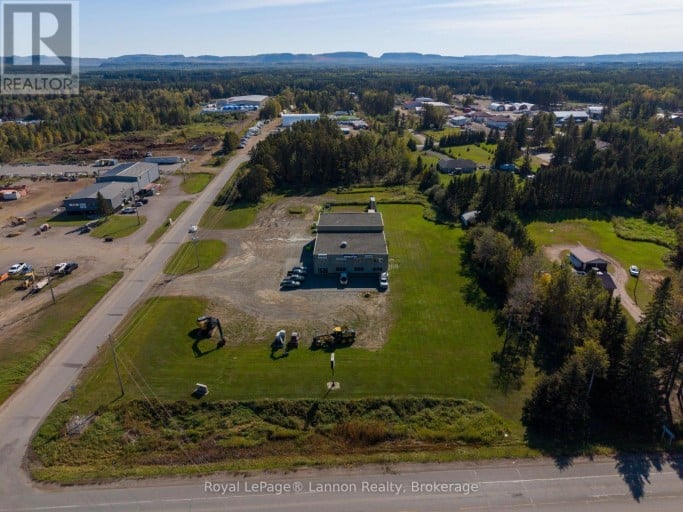 5 HANIAK ROAD, Oliver Paipoonge, Ontario, P7K0P2