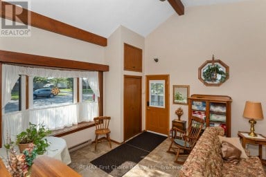 160 WHALEN STREET Thunder Bay (Grandview) Ontario photo 17