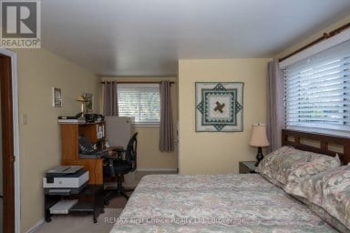 160 WHALEN STREET Thunder Bay (Grandview) Ontario photo 27