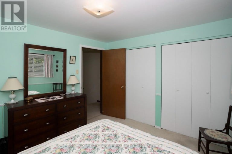 160 WHALEN STREET, Thunder Bay (Grandview), Ontario, P7A7J1