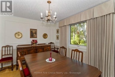 160 WHALEN STREET Thunder Bay (Grandview) Ontario photo 8