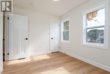 59 PRINCESS STREET Stratford Ontario photo 37