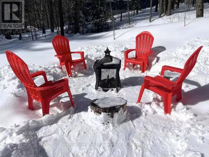 886 MUSKOKA 10 ROAD, Huntsville (Stephenson), Ontario, P0B1L0