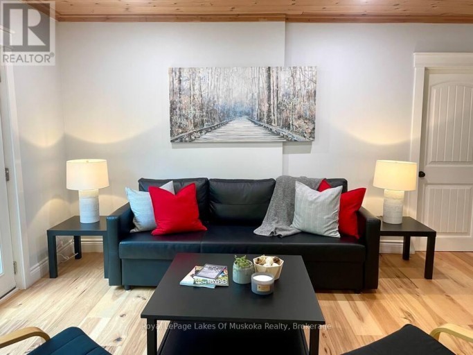 886 MUSKOKA 10 ROAD, Huntsville (Stephenson), Ontario, P0B1L0