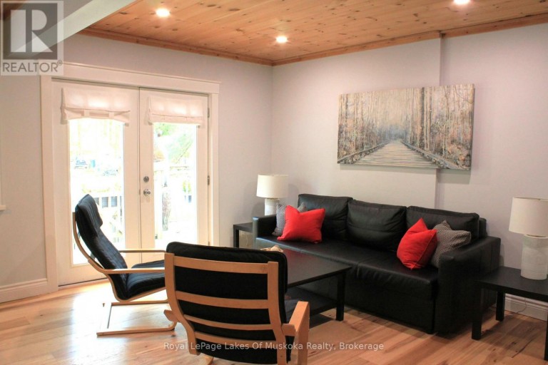 886 MUSKOKA 10 ROAD, Huntsville (Stephenson), Ontario, P0B1L0