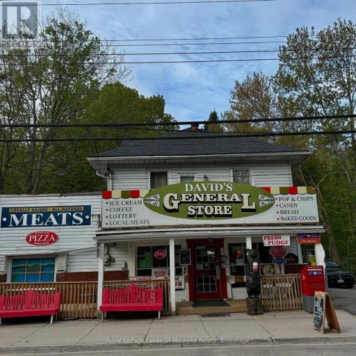 886 MUSKOKA 10 ROAD, Huntsville (Stephenson), Ontario, P0B1L0