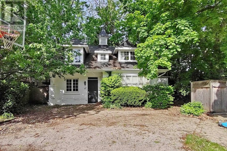 28 DUNVEGAN ROAD, Toronto (Casa Loma), Ontario, M4V2P6