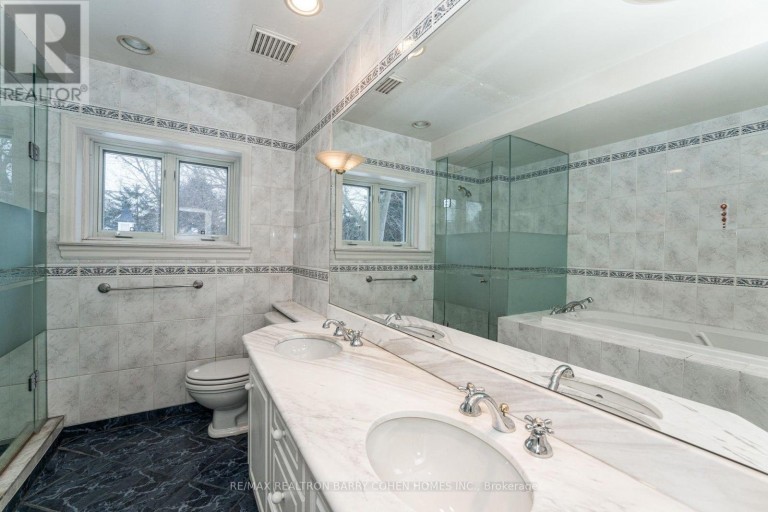 28 DUNVEGAN ROAD, Toronto (Casa Loma), Ontario, M4V2P6