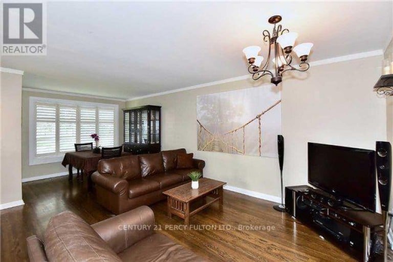 143 TULLOCH DRIVE, Ajax (South East), Ontario, L1S2S7