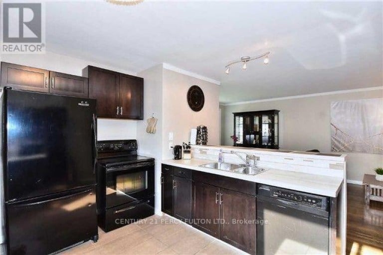 143 TULLOCH DRIVE, Ajax (South East), Ontario, L1S2S7