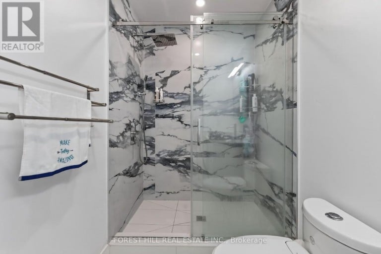 286 PALMER AVENUE, Richmond Hill (Harding), Ontario, L4C1P3