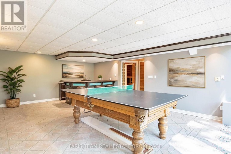 15 SCOTTDALE DRIVE, Oro-Medonte, Ontario, L0L1T0