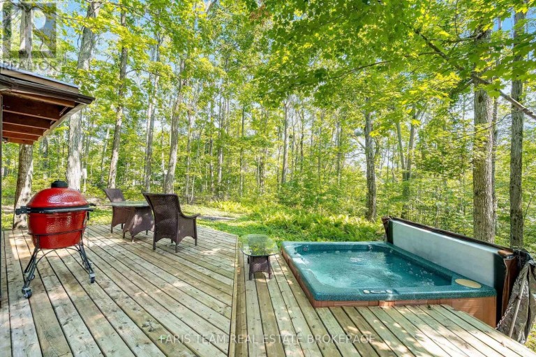 15 SCOTTDALE DRIVE, Oro-Medonte, Ontario, L0L1T0