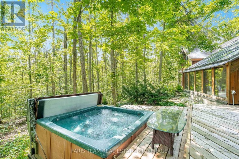 15 SCOTTDALE DRIVE, Oro-Medonte, Ontario, L0L1T0