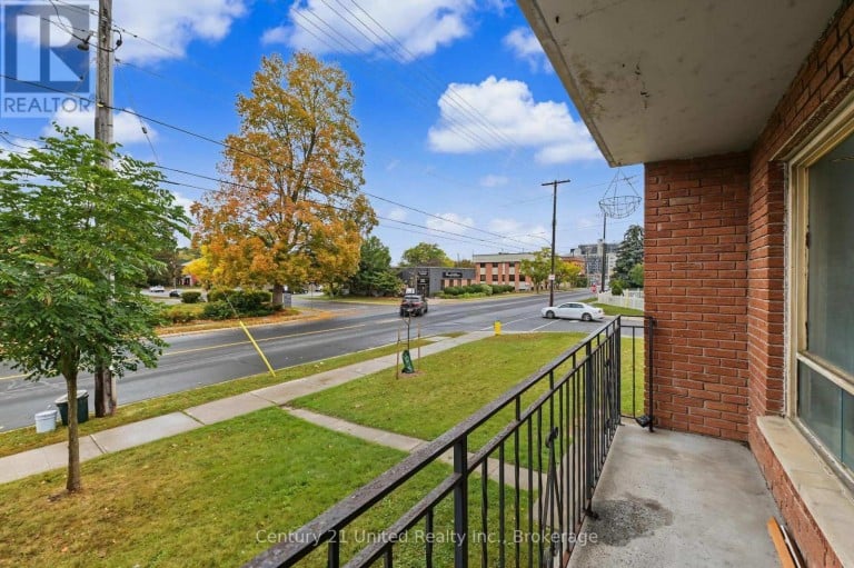 198 AYLMER STREET N, Peterborough (Town Ward 3), Ontario, K9J3K1