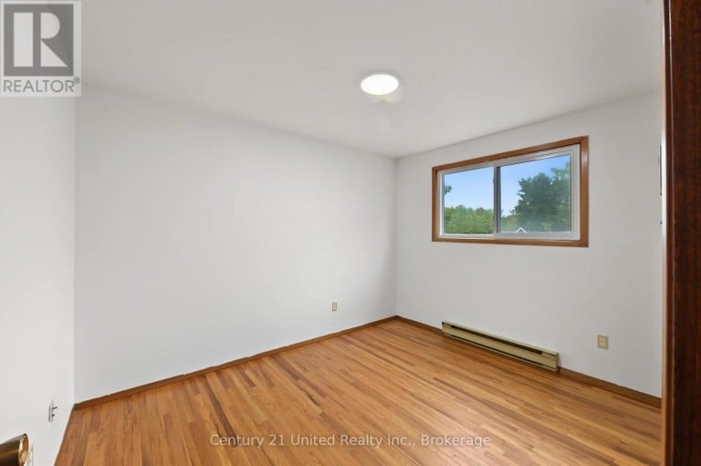 198 AYLMER STREET N, Peterborough (Town Ward 3), Ontario, K9J3K1