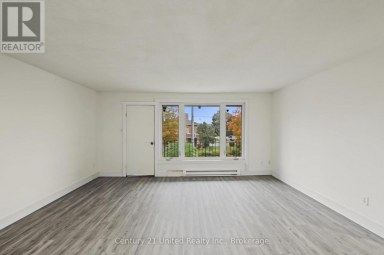 198 AYLMER STREET N Peterborough (Town Ward 3) Ontario photo 3