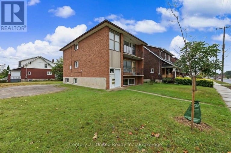 198 AYLMER STREET N, Peterborough (Town Ward 3), Ontario, K9J3K1