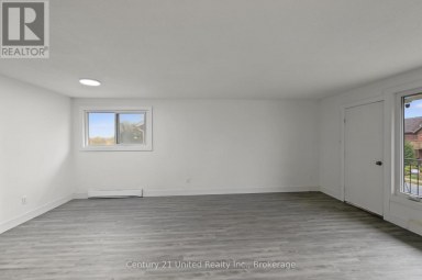 198 AYLMER STREET N Peterborough (Town Ward 3) Ontario photo 5