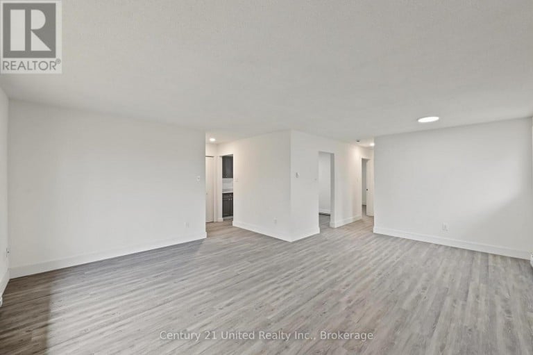 198 AYLMER STREET N, Peterborough (Town Ward 3), Ontario, K9J3K1