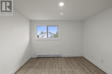 198 AYLMER STREET N Peterborough (Town Ward 3) Ontario photo 9