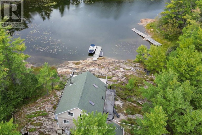 7772 ISLAND 1810/BONE ISLAND, Georgian Bay (Gibson), Ontario, P0E1E0