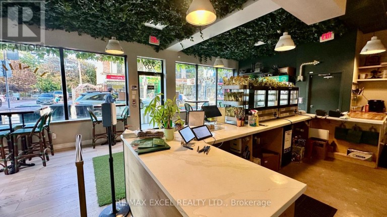 969 QUEEN STREET E, Toronto (South Riverdale), Ontario, M4L1H9
