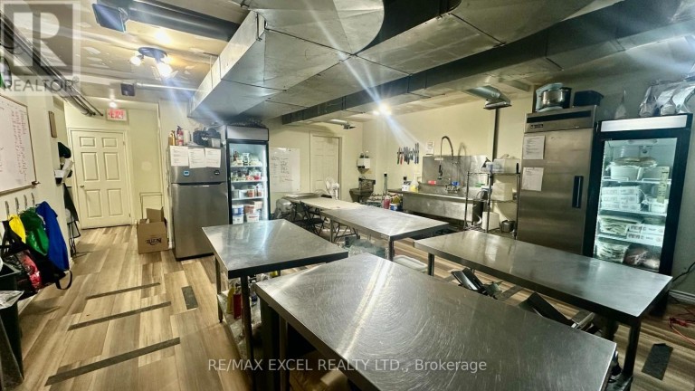969 QUEEN STREET E, Toronto (South Riverdale), Ontario, M4L1H9