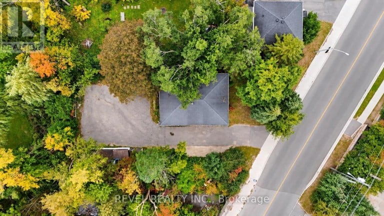 138 INNISFIL STREET, Barrie (Sanford), Ontario, L4N3E7