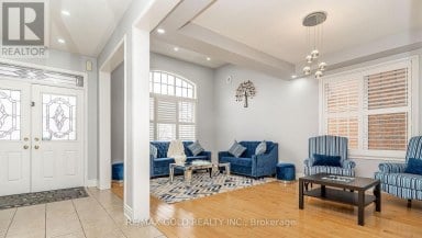 7 BETTEY ROAD Brampton (Vales of Castlemore) Ontario photo 11