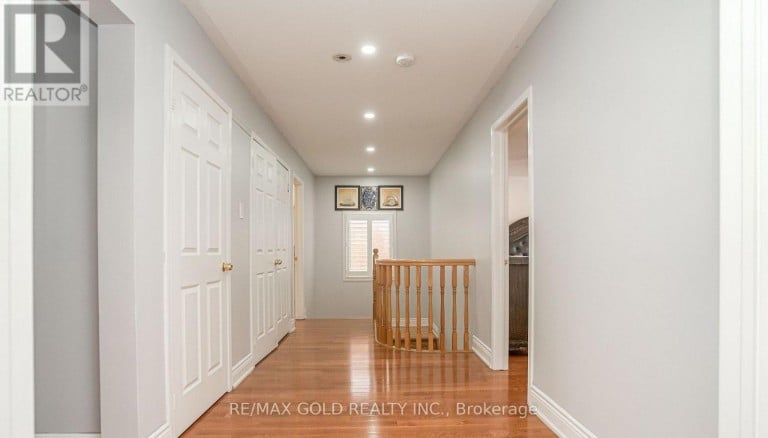 7 BETTEY ROAD, Brampton (Vales of Castlemore), Ontario, L6P1S9