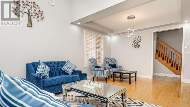 7 BETTEY ROAD, Brampton (Vales of Castlemore), Ontario, L6P1S9